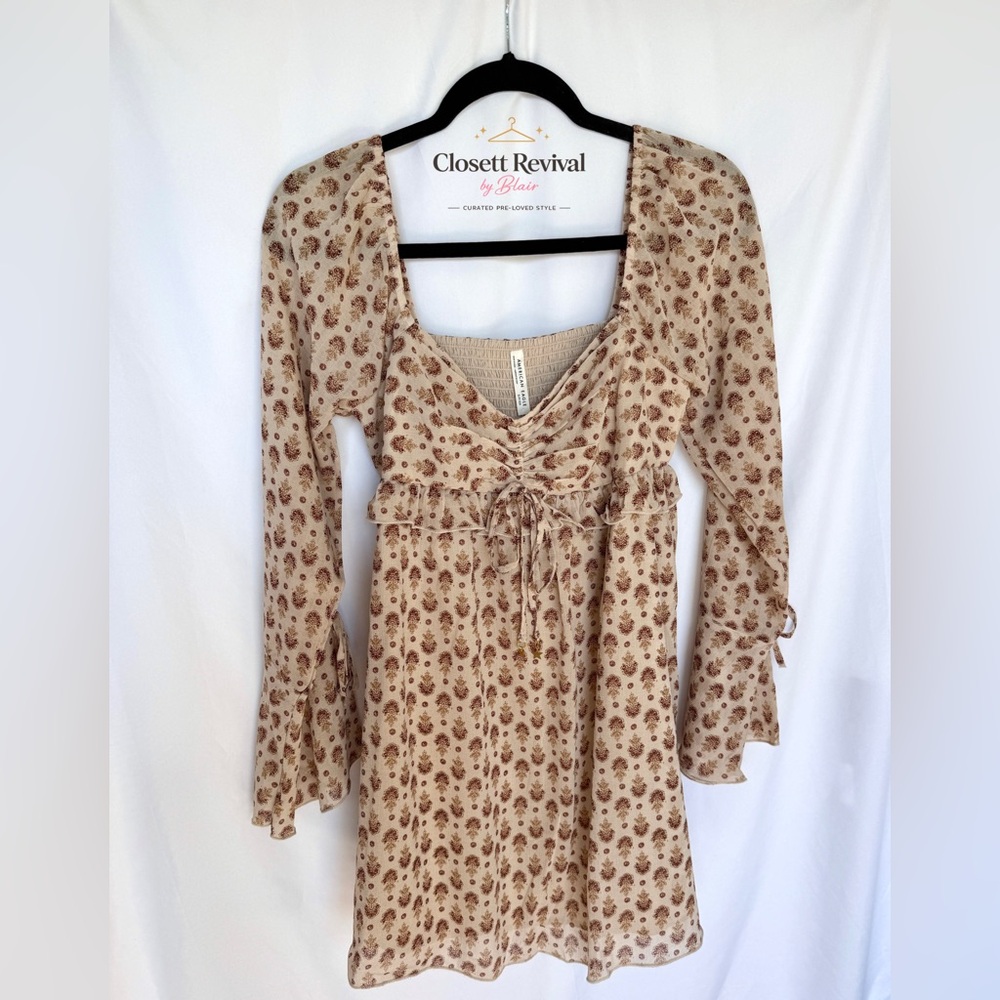 NWT American Eagle Cream Block Print Bell Sleeve Dress Tie Front Smocked Small